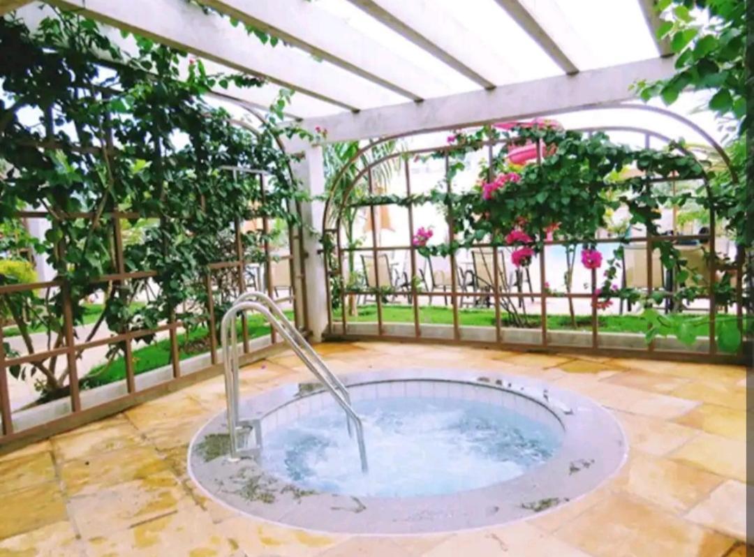 Lacqua Di'Roma Parque Com Parque Aquatico Incluso Na Diaria! Roupas De Cama E Toalhas Nao Estao Disponiveis No Servico, Devem Ser Levado Pelo Hospede! Apartamento Caldas Novas Exterior foto